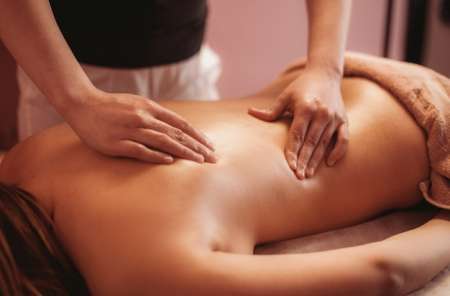 Photo de  pour mes dames sance de massage gratuite